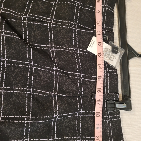 Torrid High Waist Purple and Black Shorts - Picture 5 of 10